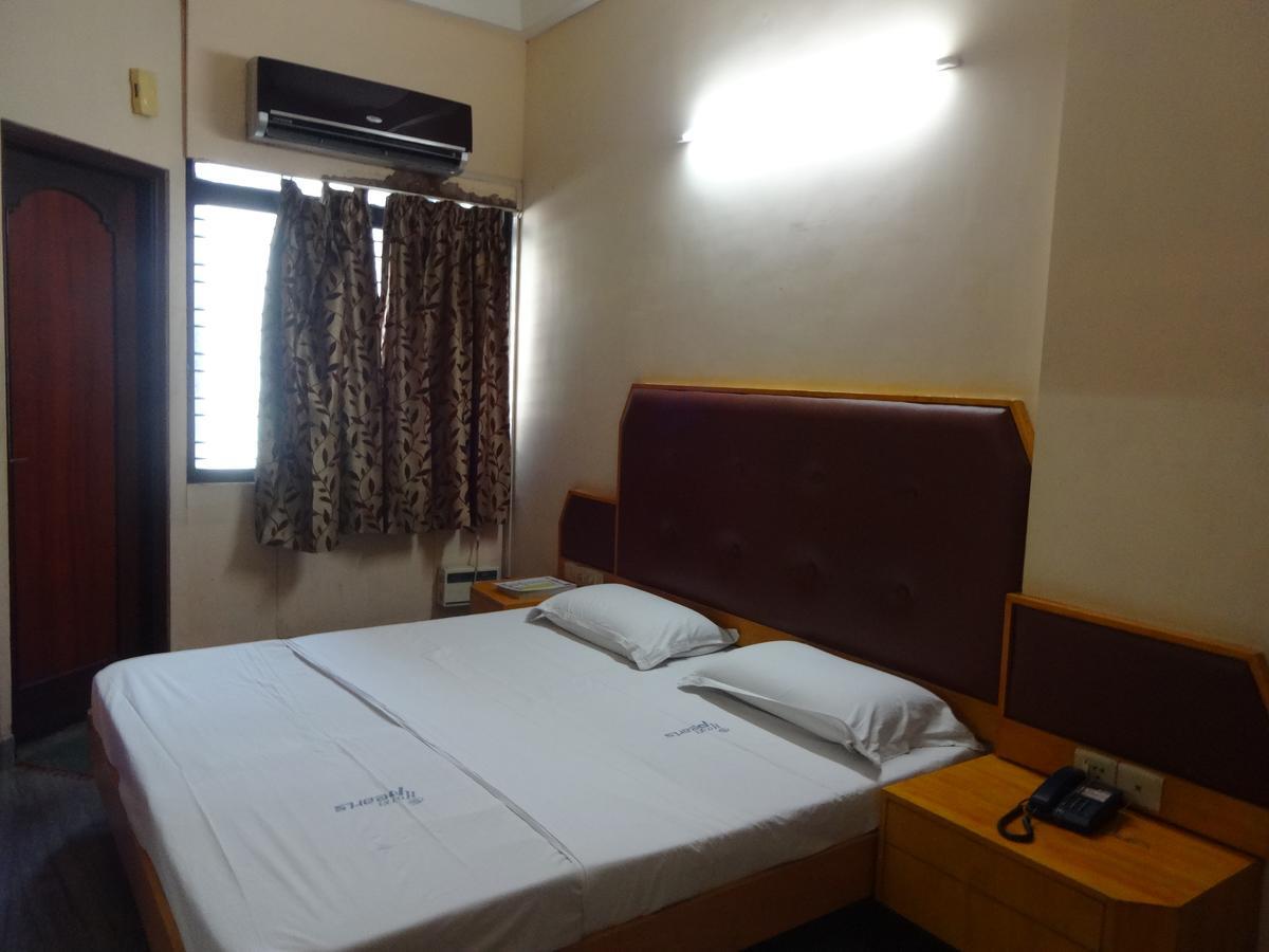 Hotel Pearls Мадурай Екстер'єр фото